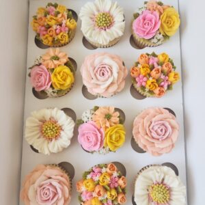 Box of 6 or 12 cupcakes